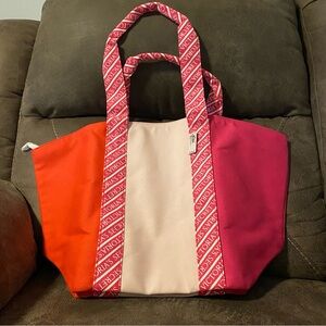Victoria’s Secret Tote with zipper